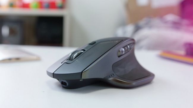 mouse tradizionale ergonomico